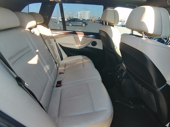2010 BMW X5 40d II (E70) Рестайлинг, серый, 2600000 рублей - вид 9