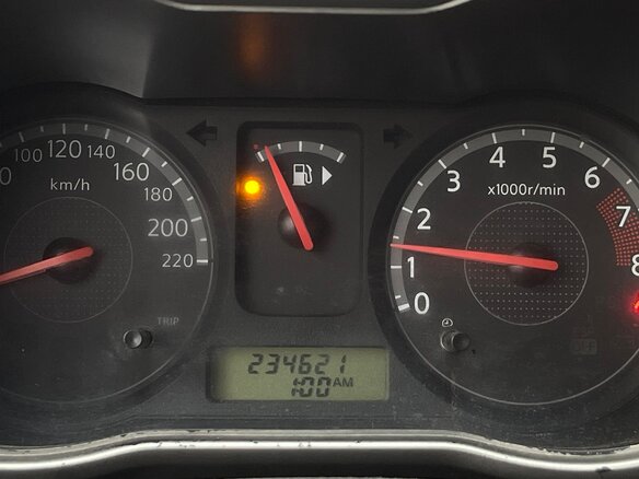 2006 Nissan Note I, оранжевый, 355000 рублей - вид 5