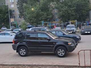 2005 Ford Maverick III, чёрный, 850000 рублей, вид 2