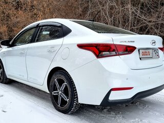 2020 Hyundai Solaris II, белый, 1425000 рублей, вид 3