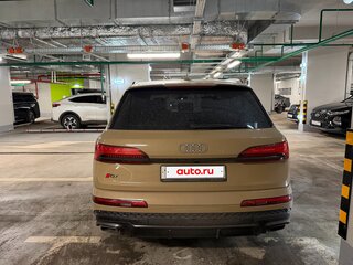 2024 Audi Q7 45 TFSI II (4M) Рестайлинг 2, жёлтый, 8300000 рублей, вид 3