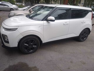 2021 Kia Soul III, белый, 1430000 рублей, вид 3