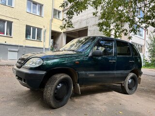 2004 Chevrolet Niva I, зелёный, 300000 рублей, вид 1