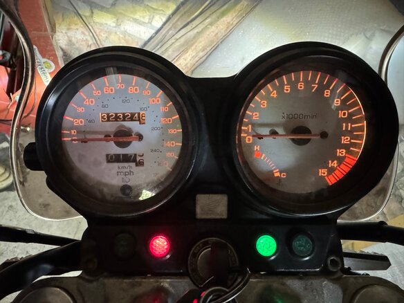 1999 Honda CB 600F Hornet, красный, 390000 рублей - вид 8