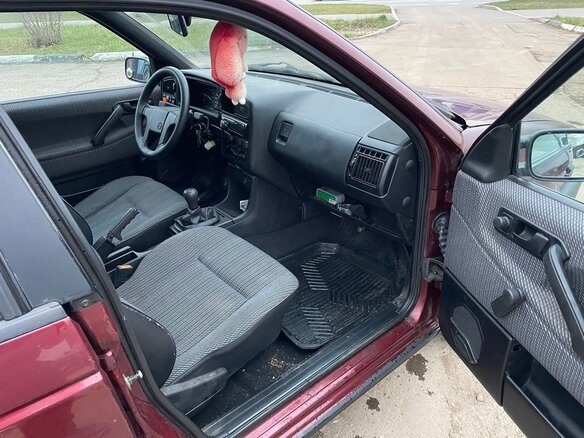 1991 Volkswagen Passat B3, красный, 150000 рублей - вид 9