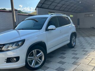 2013 Volkswagen Tiguan I Рестайлинг, белый, 1800000 рублей, вид 2