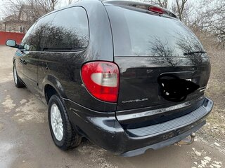 2005 Chrysler Voyager IV Рестайлинг, чёрный, 1100000 рублей, вид 3