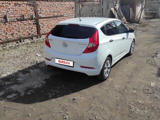 2015 Hyundai Solaris I Рестайлинг, белый, 990000 рублей, вид 5