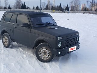 2011 Lada (ВАЗ) 2121 (4x4) I Рестайлинг, чёрный, 450000 рублей, вид 2