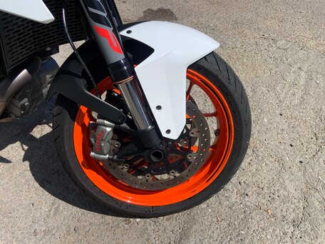 2018 KTM 1290 Super Duke R, серый, 1000000 рублей, вид 3