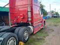 2003 Volvo VNL, красный, 1550000 рублей - вид 3