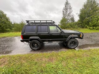 1995 Jeep Cherokee II (XJ), чёрный, 499000 рублей, вид 3