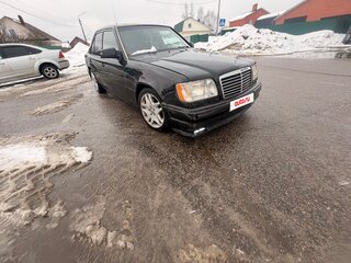 1991 Mercedes-Benz W124 230, чёрный, 399999 рублей, вид 2
