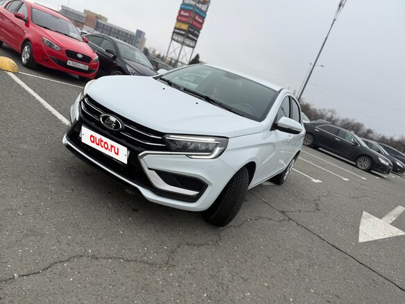 2023 Lada (ВАЗ) Vesta I Рестайлинг (NG), белый, 1350000 рублей - вид 2