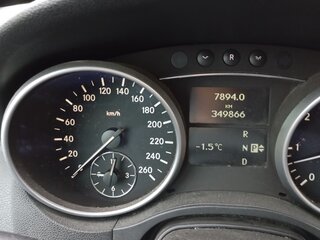 2008 Mercedes-Benz M-Класс 350 II (W164), красный, 850000 рублей, вид 5