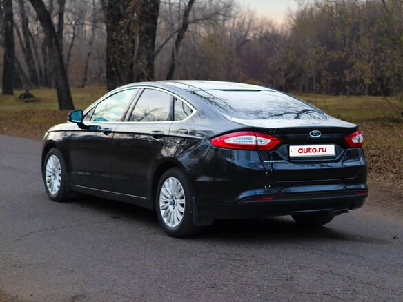 2016 Ford Mondeo V, чёрный, 1550000 рублей - вид 6
