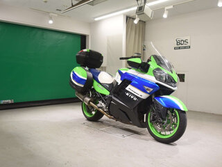 2007 Kawasaki GTR 1400 (Concours 14), зелёный, 750000 рублей, вид 3
