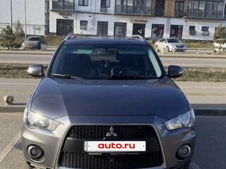 2010 Mitsubishi Outlander II Рестайлинг, серый, 1150000 рублей, вид 2