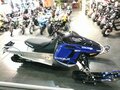 2019 Polaris 550 Voyageur 155, синий - вид 2
