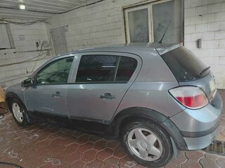 2004 Opel Astra H, серебристый, 260000 рублей, вид 4