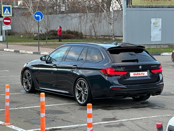 2018 BMW 5 серии M550d xDrive VII (G30/G31/G38), синий, 4880000 рублей - вид 26