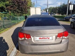 2011 Chevrolet Cruze I, серебристый, 405000 рублей, вид 4
