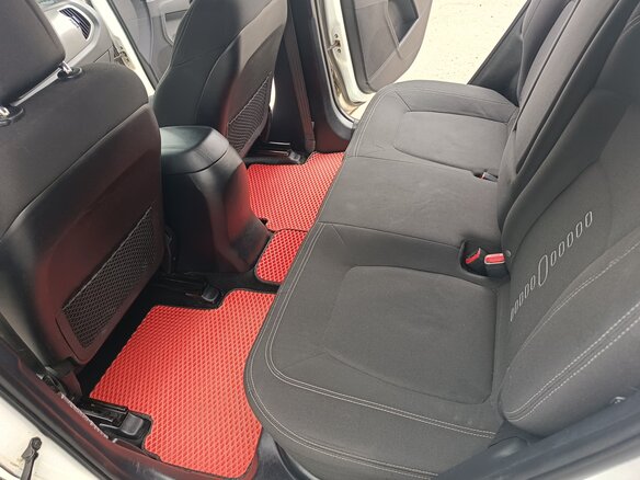 2014 Kia Sportage III Рестайлинг, белый, 1500000 рублей - вид 11