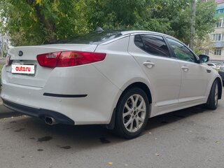 2014 Kia Optima III Рестайлинг, белый, 820000 рублей, вид 4