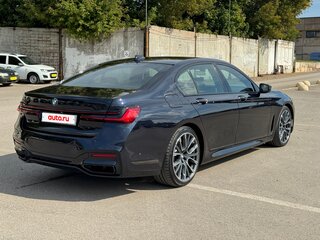 2020 BMW 7 серии 730d xDrive VI (G11/G12) Рестайлинг, чёрный, 4700000 рублей, вид 5