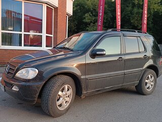 2003 Mercedes-Benz M-Класс 270 I (W163) Рестайлинг, чёрный, 950000 рублей, вид 4