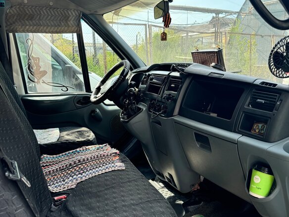 2009 Ford Transit, белый, 549000 рублей - вид 3