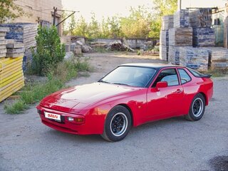 1984 Porsche 944, красный, 2500000 рублей, вид 1