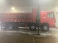 2011 Sinotruk Howo A5, красный, 1800000 рублей - вид 5