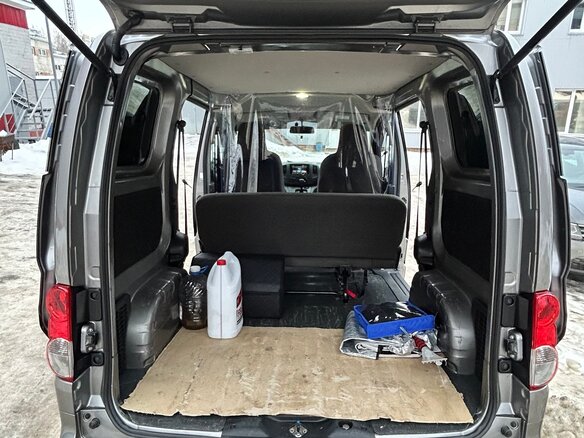 2018 Nissan NV200, серый, 1680000 рублей - вид 8