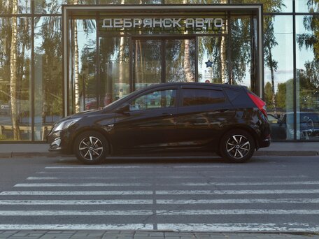 2016 Hyundai Solaris I Рестайлинг, чёрный, 820000 рублей, вид 2