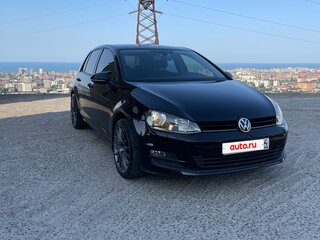 2013 Volkswagen Golf VII, чёрный, 950000 рублей, вид 2