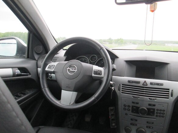 2012 Opel Astra H Рестайлинг, белый, 660000 рублей - вид 7