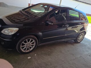 2007 Mercedes-Benz B-Класс 170 I (W245), чёрный, 380000 рублей, вид 3