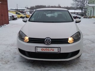 2010 Volkswagen Golf VI, белый, 800000 рублей, вид 1