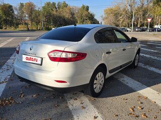 2012 Renault Fluence I, белый, 780000 рублей, вид 3