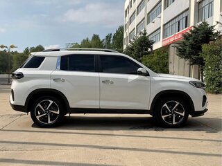 2022 Hyundai ix35 II Рестайлинг, белый, 1850000 рублей, вид 3