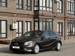 2014 Mercedes-Benz A-Класс 180 III (W176), коричневый, 1150000 рублей, вид 5