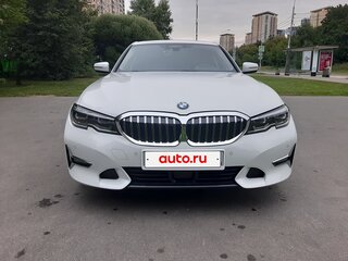 2022 BMW 3 серии 320i VII (G2x), белый, 3900000 рублей, вид 3