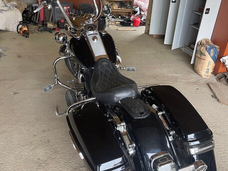 2009 Harley-Davidson Road King, чёрный, 800000 рублей, вид 2