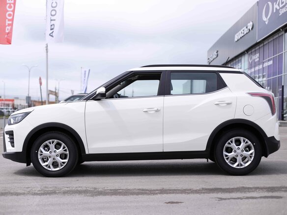 2025 KGM Tivoli, белый, 3395000 рублей - вид 7