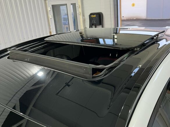 2023 Geely Coolray I, белый, 2100000 рублей - вид 19