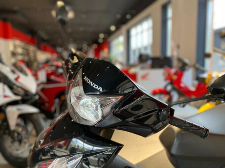 2023 Honda Wave, чёрный, 249900 рублей, вид 3