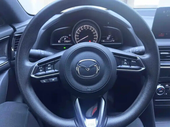 2023 Mazda CX-4 I Рестайлинг, чёрный, 1760000 рублей - вид 10