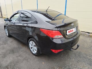 2016 Hyundai Solaris I Рестайлинг, чёрный, 850000 рублей, вид 4