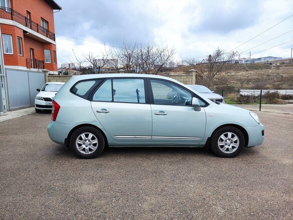 2008 Kia Carens II (UN), серый - вид 5